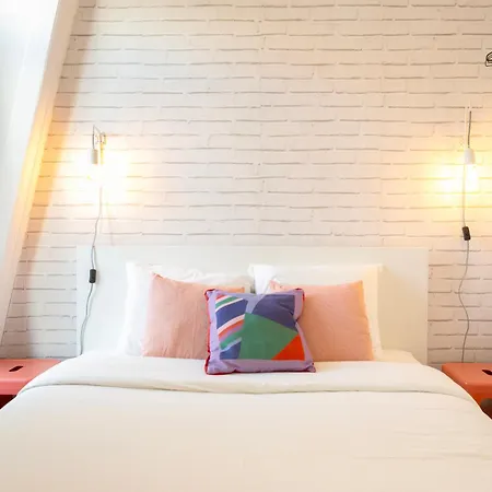 Beautiful Small Penthouse With Air Conditioner!