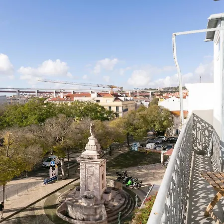 Beautiful Small Penthouse With Air Conditioner! * Lissabon