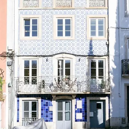 Appartement Beautiful Small Penthouse With Air Conditioner! Lisboa